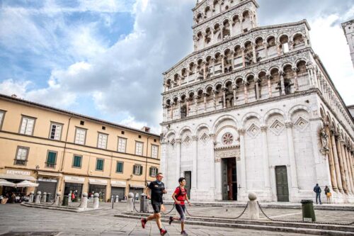 ancient walls of lucca 10k 960x640 1