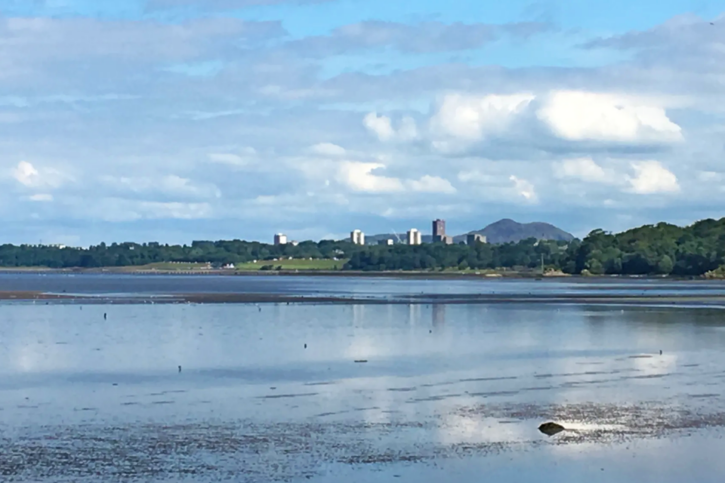 edinburgh dalmeny estate tour 21k 960x640 3