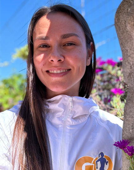 milan vendor stephanie 435x550