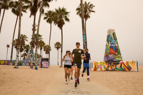 los angeles beach to beach half marathon 21k 960x640 3