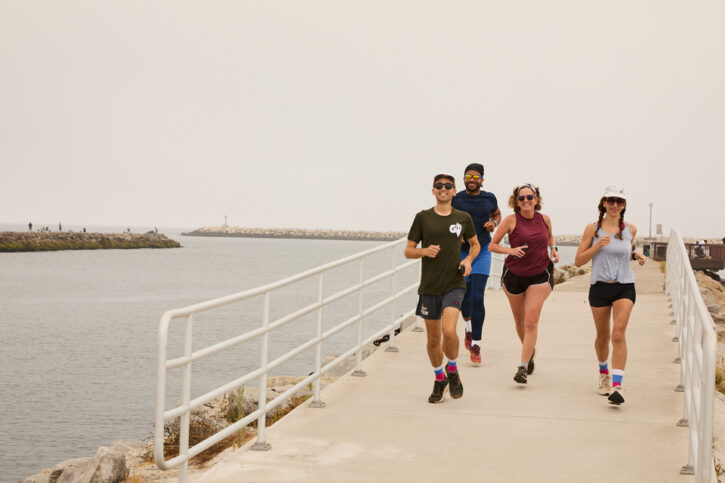 los angeles beach to beach half marathon 21k 960x640 6