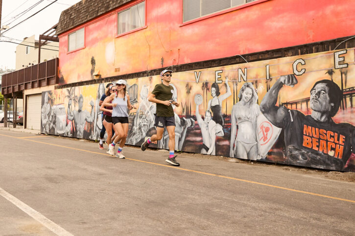 los angeles beach to beach half marathon 21k 960x640 9