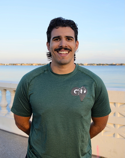 tampa_vendor_gabriel_435x550