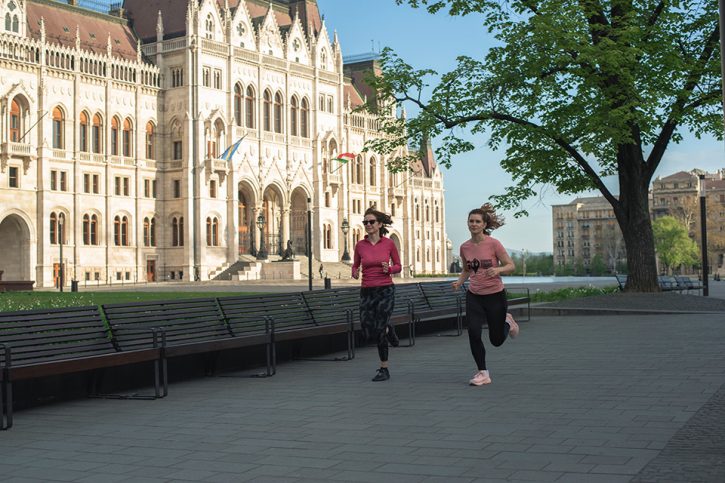 Go! Running Tours Guide in Budapest