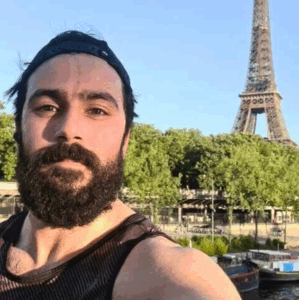paris_vendor_amed