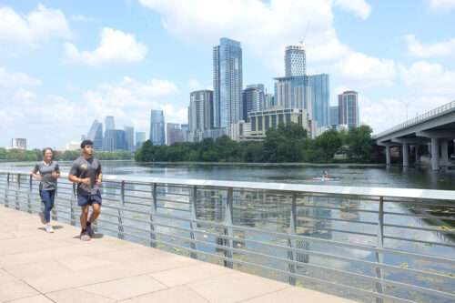 AUSTIN BOARDWALK SKYLINE TOUR - 8K