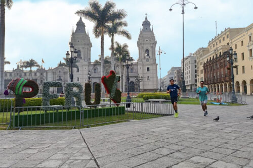 RUN AT HISTORIC CENTER OF LIMA – 15K