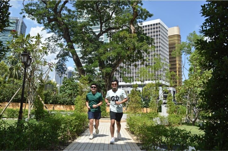 kuala_lumpur_rainforest_to_skyline_12k - 960x640-1